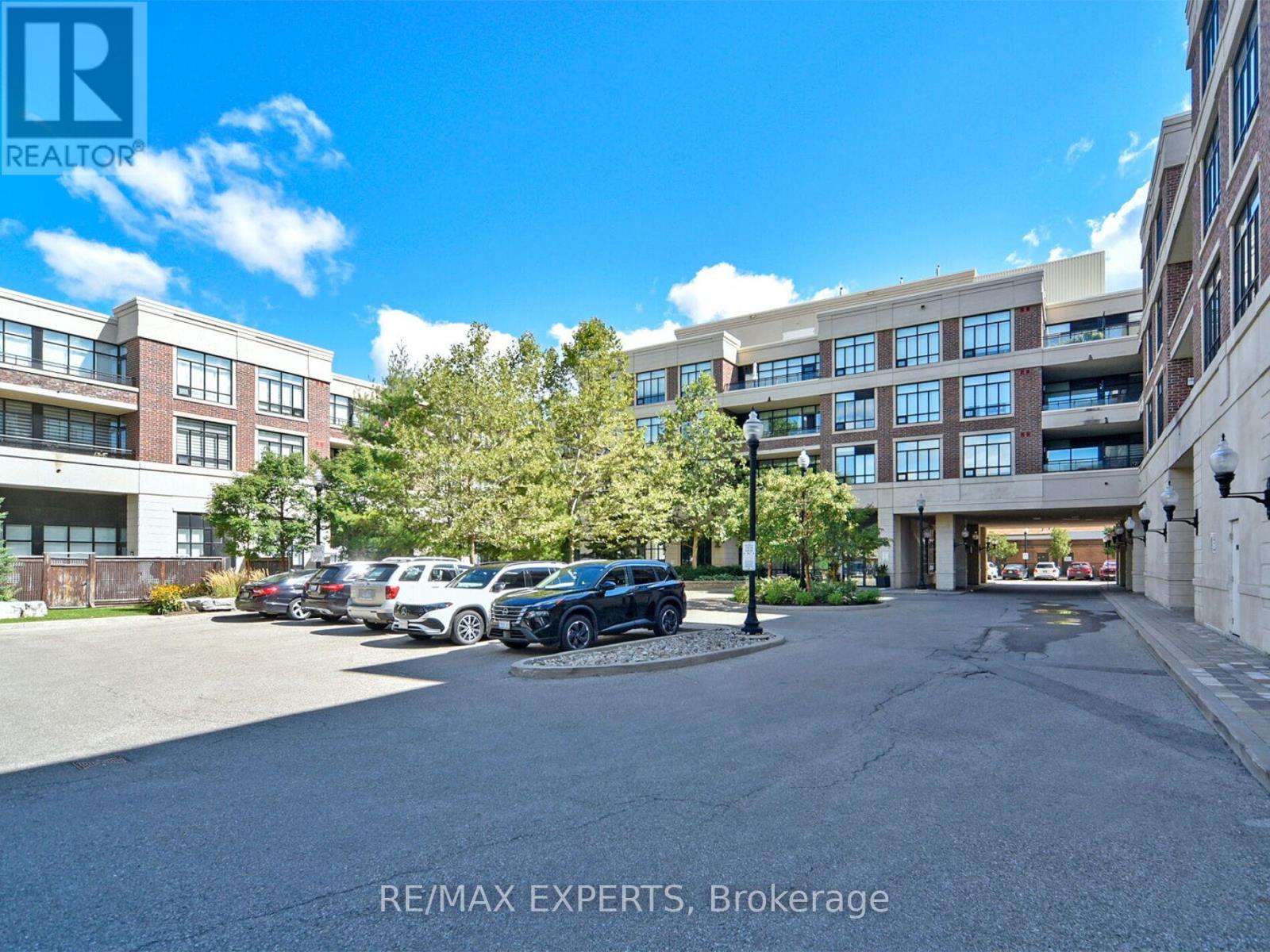 207 - 2396 Major Mackenzie Drive, Vaughan, Ontario  L6A 4Y1 - Photo 3 - N12378902