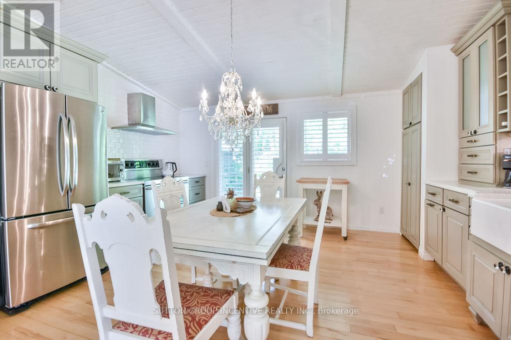 3528 Glenhaven Beach Road, Innisfil, Ontario  L9S 2Z3 - Photo 31 - N12378906