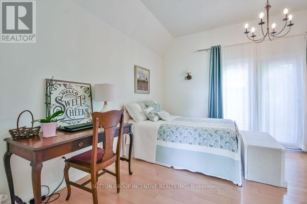 3528 Glenhaven Beach Road, Innisfil, Ontario  L9S 2Z3 - Photo 46 - N12378906