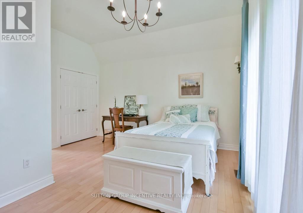 3528 Glenhaven Beach Road, Innisfil, Ontario  L9S 2Z3 - Photo 48 - N12378906