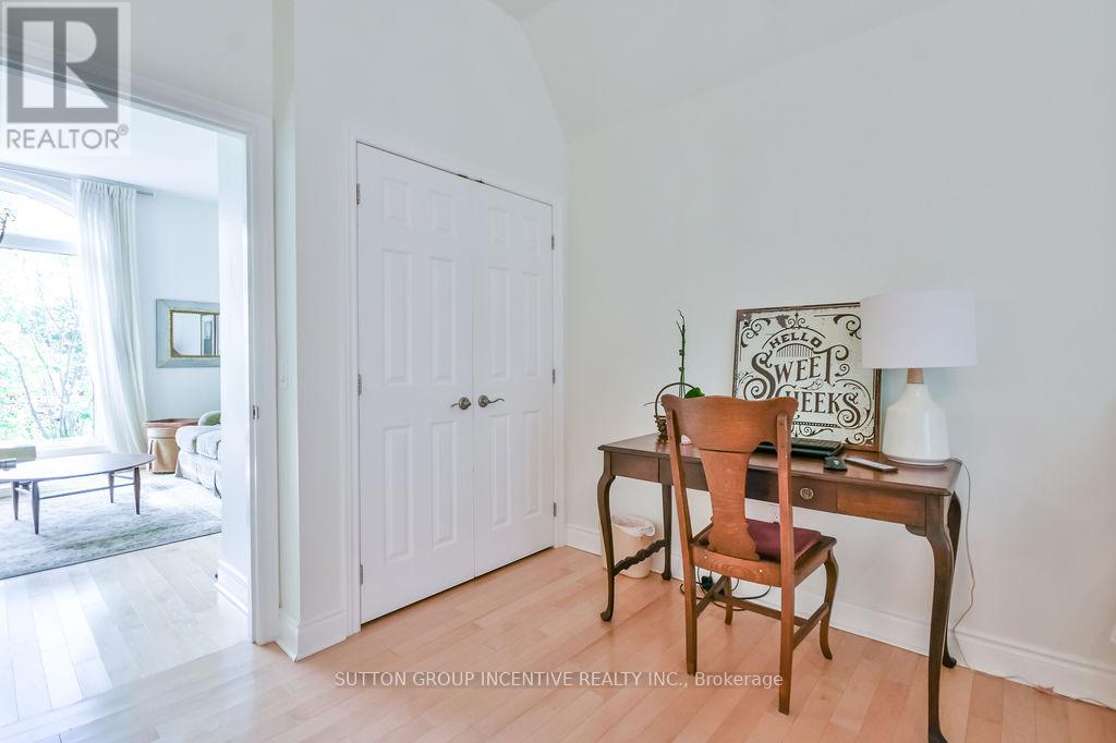 3528 Glenhaven Beach Road, Innisfil, Ontario  L9S 2Z3 - Photo 49 - N12378906