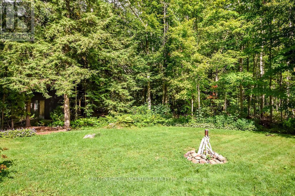 3528 Glenhaven Beach Road, Innisfil, Ontario  L9S 2Z3 - Photo 6 - N12378906