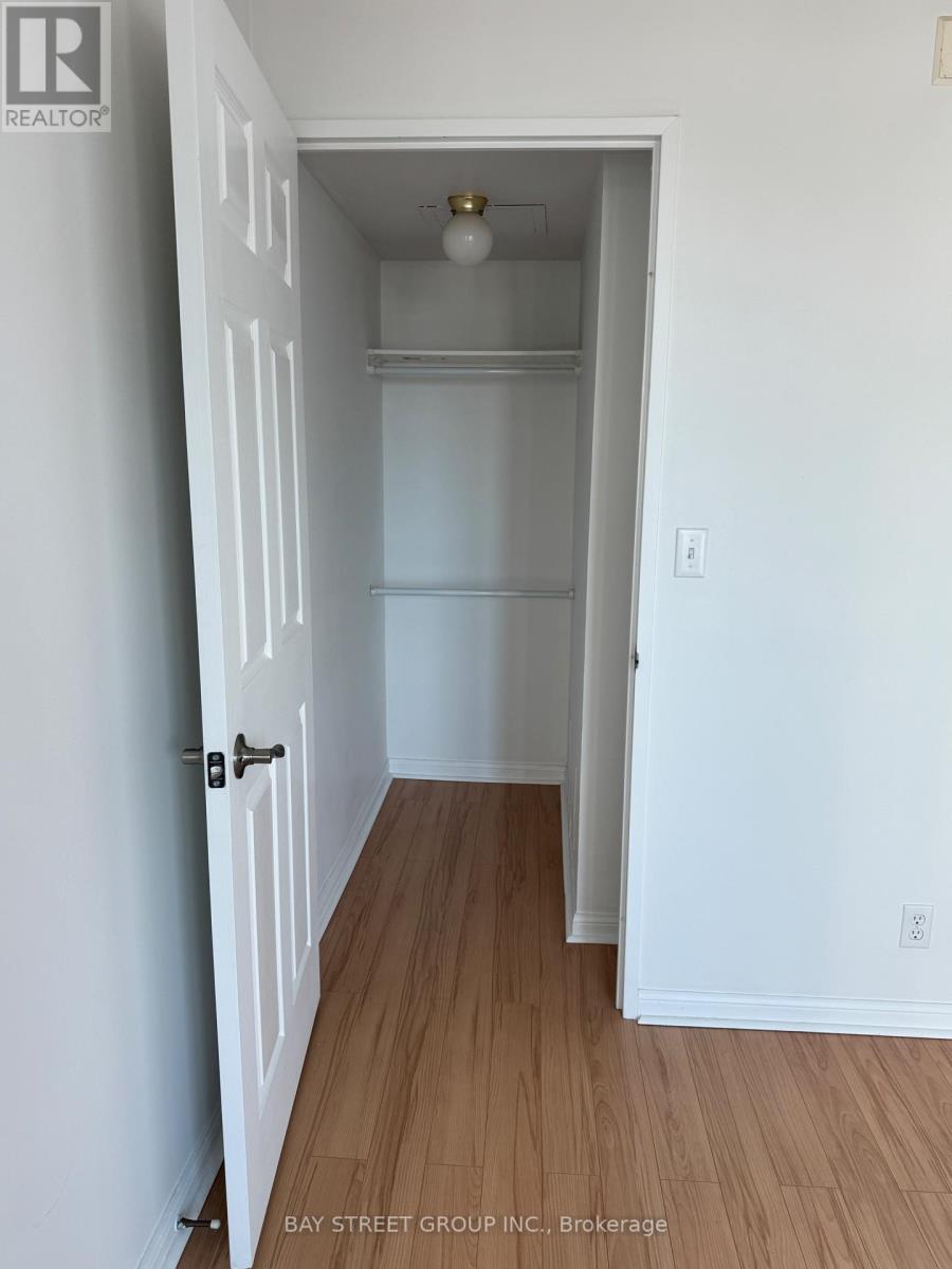 313 - 8 Lee Centre Drive, Toronto, Ontario  M1H 3H8 - Photo 11 - E12329551