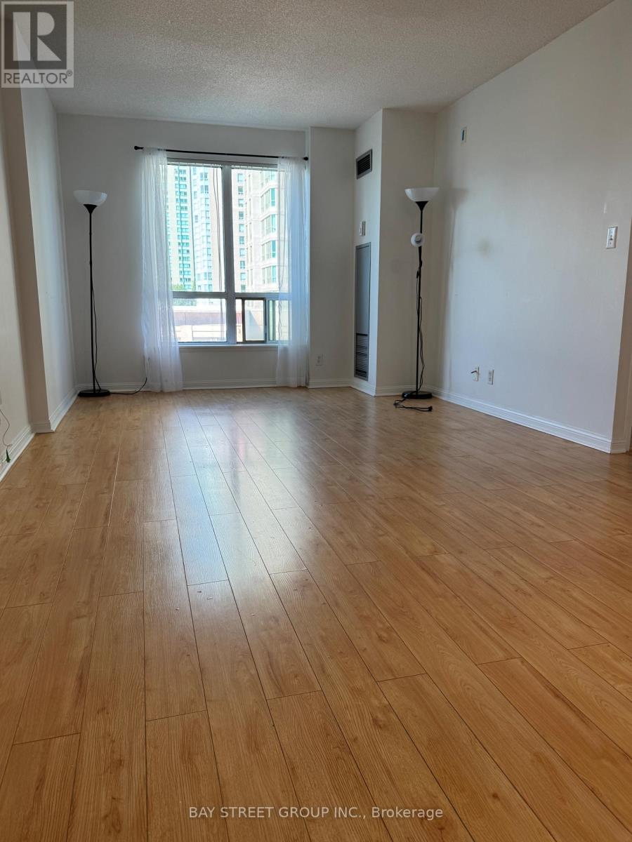 313 - 8 Lee Centre Drive, Toronto, Ontario  M1H 3H8 - Photo 3 - E12329551