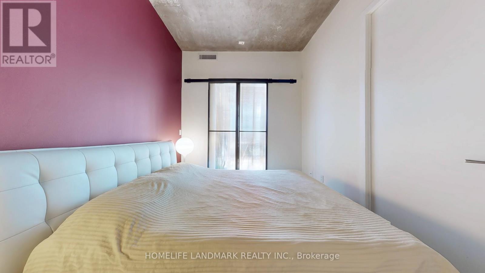 712 - 23 Brant Street, Toronto, Ontario  M5V 2L5 - Photo 23 - C12316698