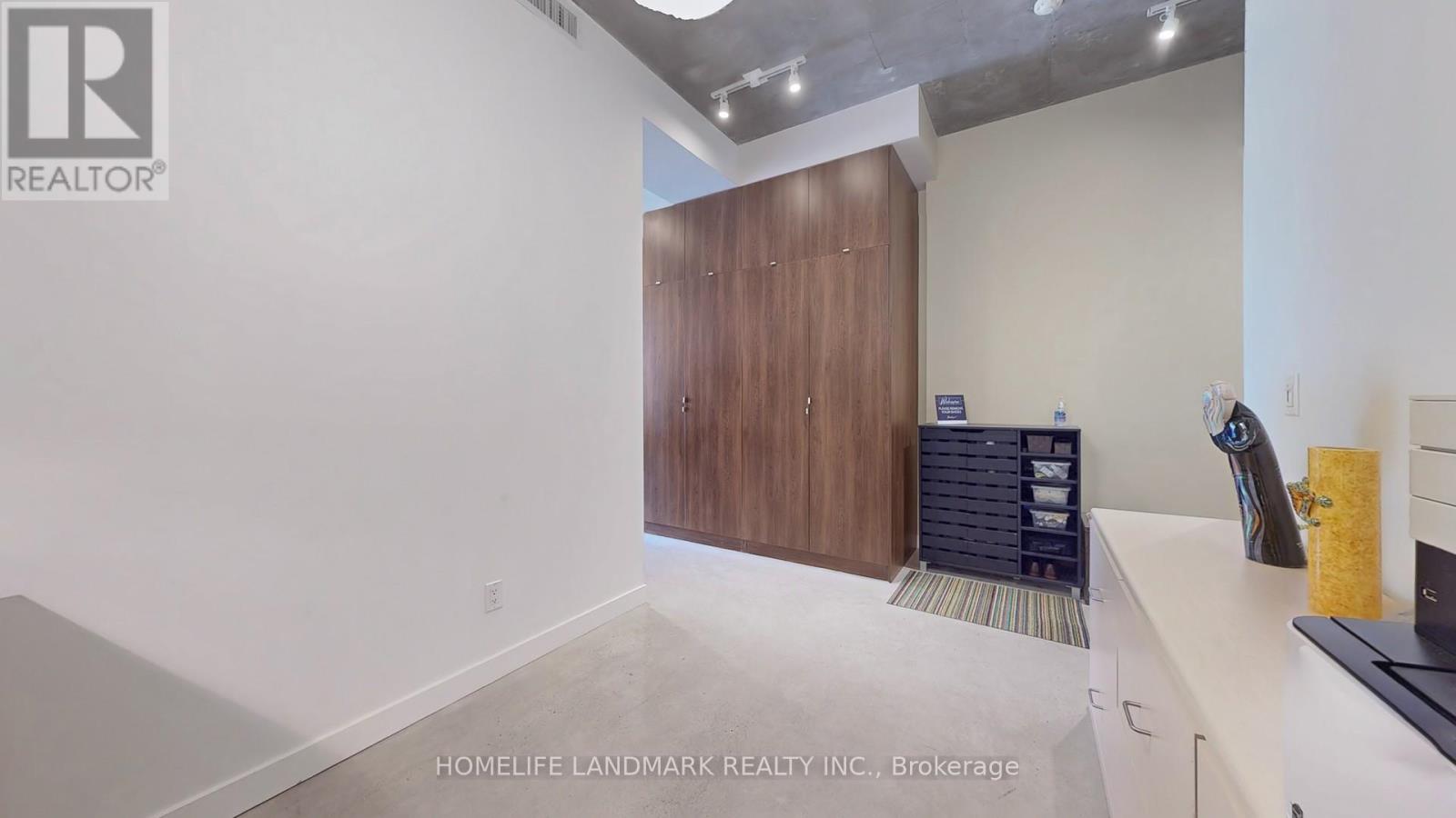 712 - 23 Brant Street, Toronto, Ontario  M5V 2L5 - Photo 29 - C12316698