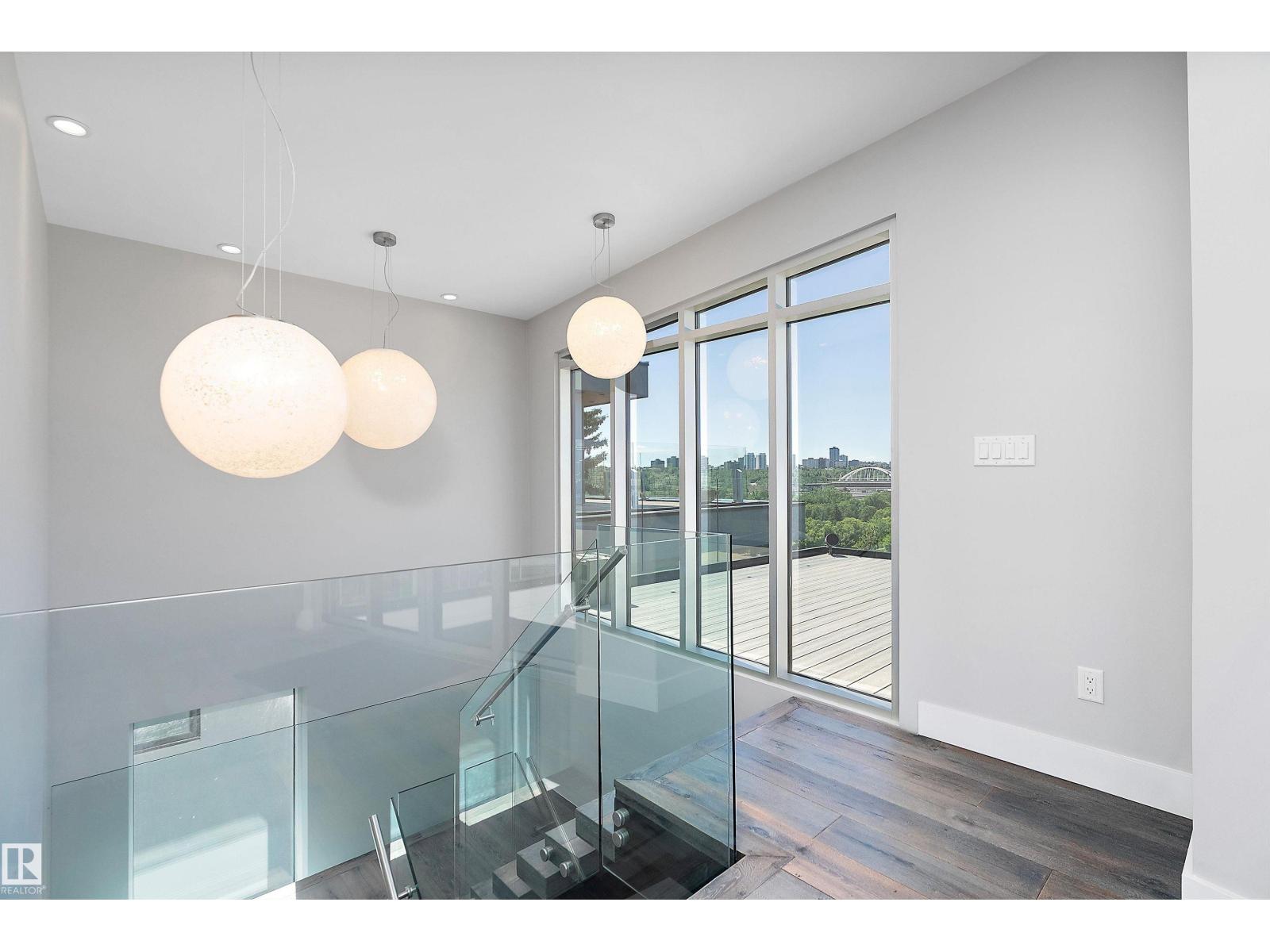 9509 99b St Nw, Edmonton, Alberta  T6E 3X1 - Photo 49 - E4454014