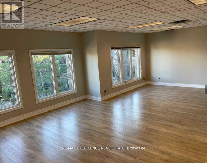 300 - 2896 South Sheridan Way, Oakville, Ontario  L6J 7L4 - Photo 7 - W12378945
