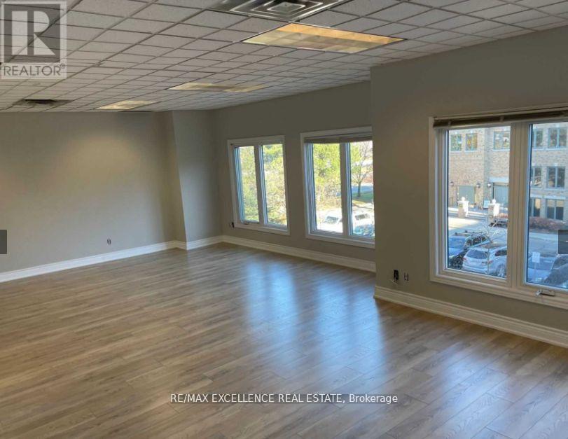 300 - 2896 South Sheridan Way, Oakville, Ontario  L6J 7L4 - Photo 9 - W12378945