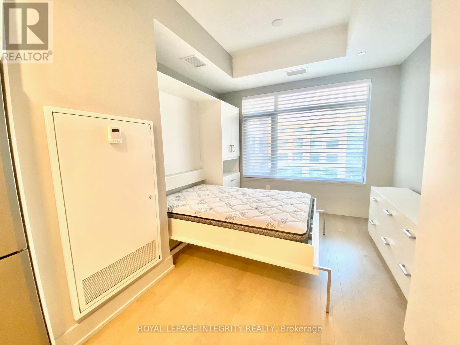 315 - 60 Springhurst Avenue, Ottawa, Ontario  K1S 5V7 - Photo 12 - X12378967
