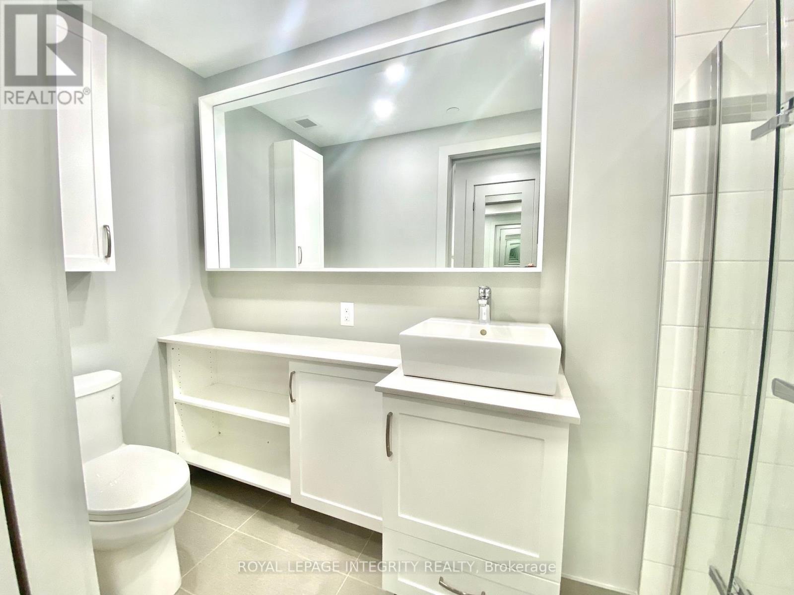 315 - 60 Springhurst Avenue, Ottawa, Ontario  K1S 5V7 - Photo 13 - X12378967