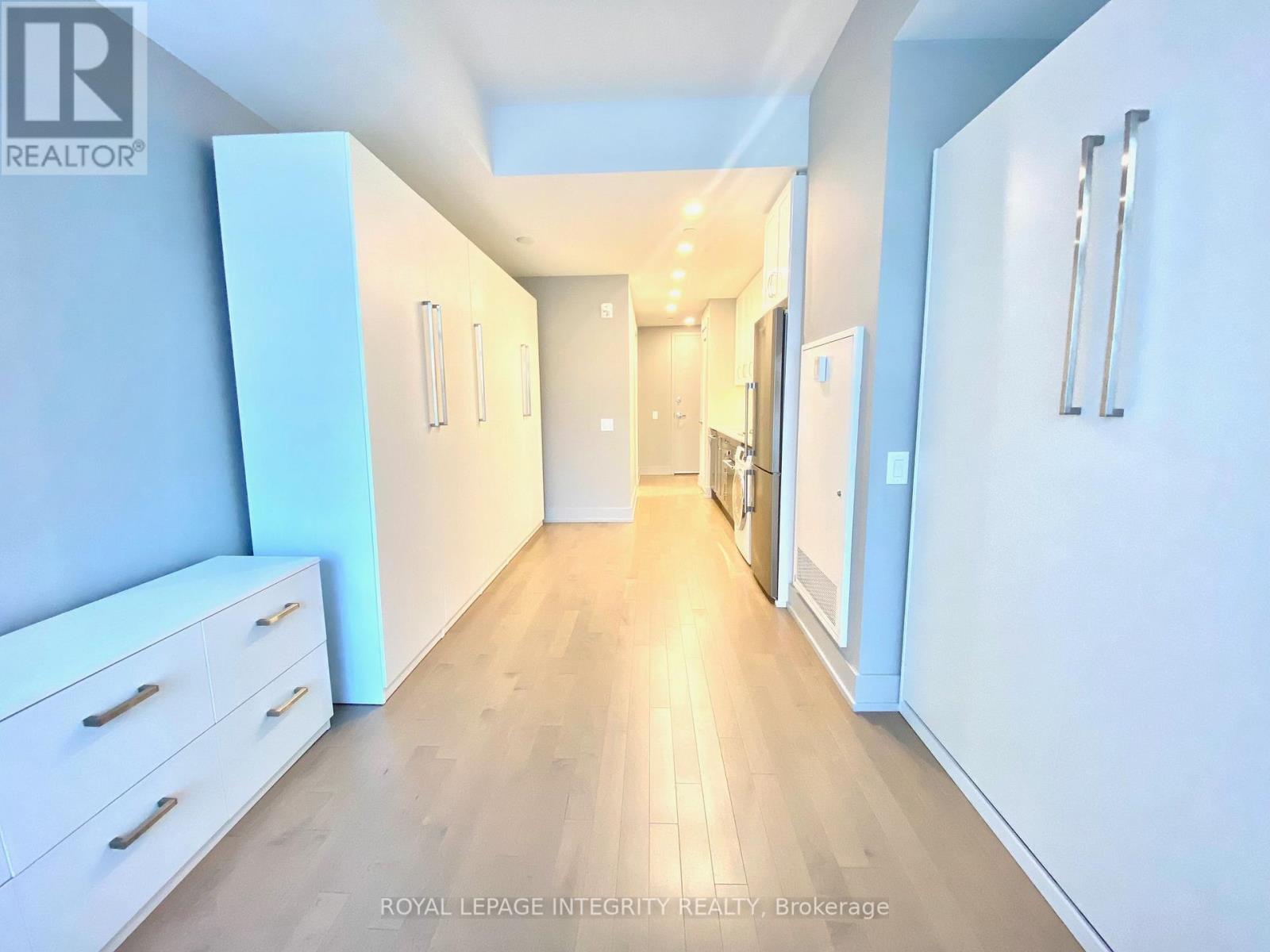 315 - 60 Springhurst Avenue, Ottawa, Ontario  K1S 5V7 - Photo 8 - X12378967