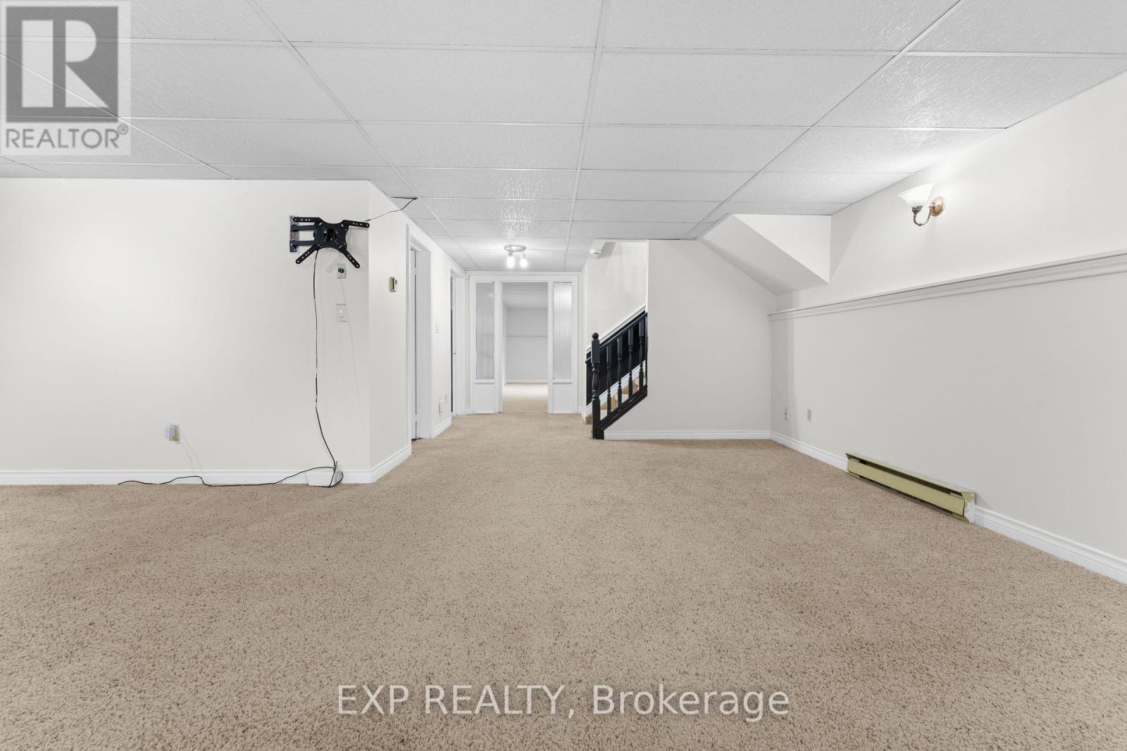 121 Tollgate Road, Brantford, Ontario  N3R 4Z9 - Photo 22 - X12378834