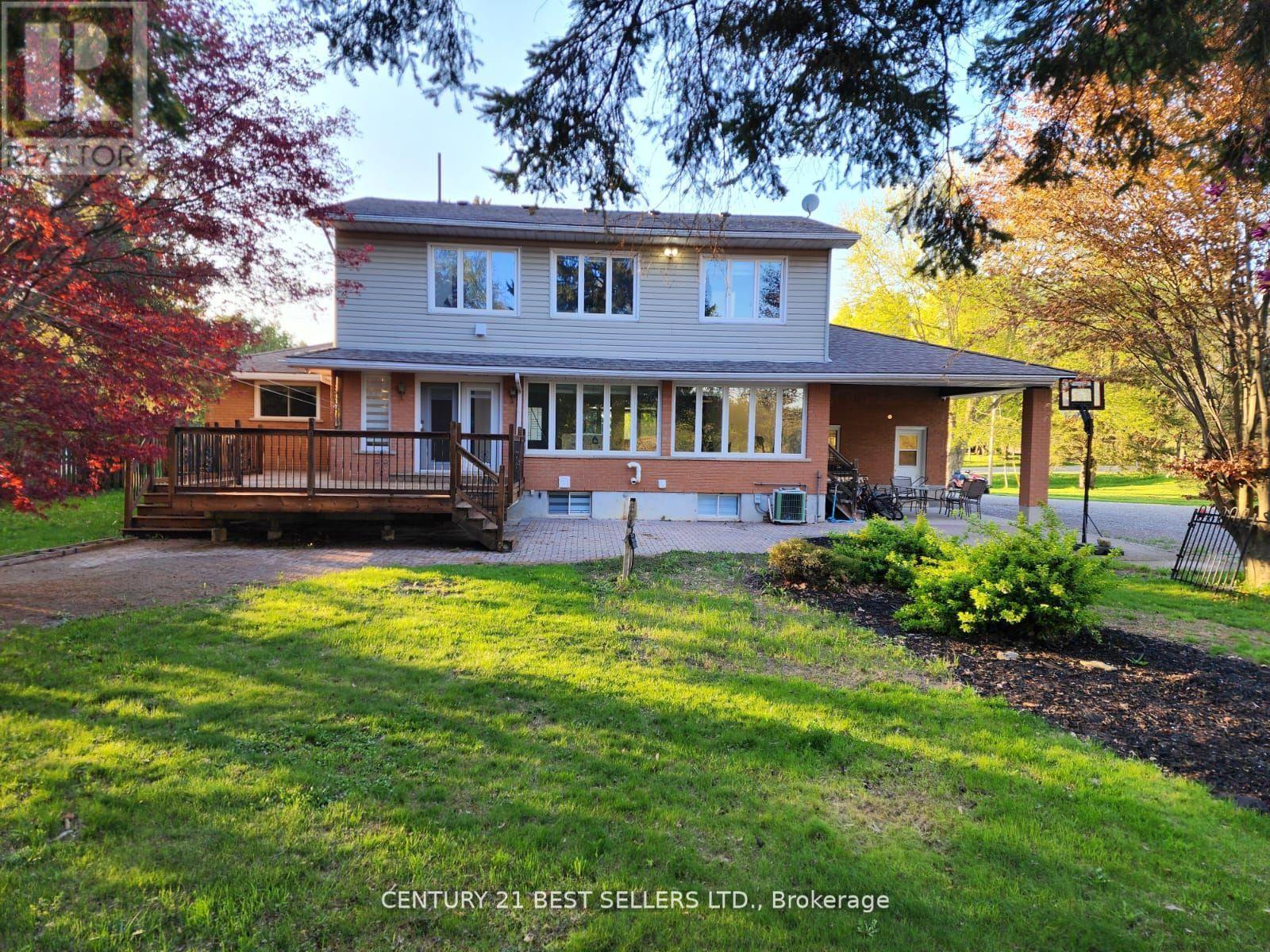 3446 Governors Road, Hamilton, Ontario  L0R 1T0 - Photo 2 - X12378852