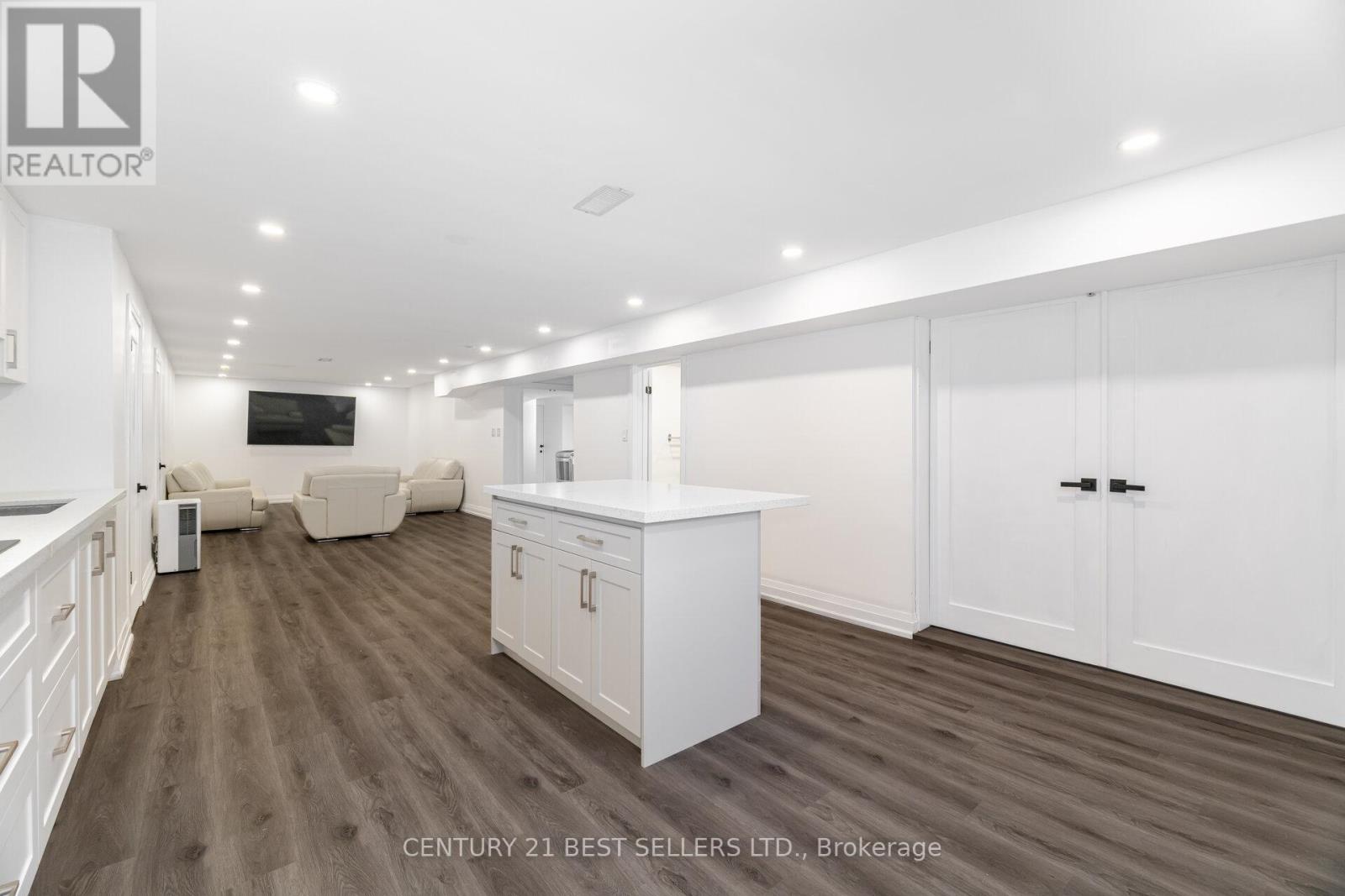 3446 Governors Road, Hamilton, Ontario  L0R 1T0 - Photo 36 - X12378852