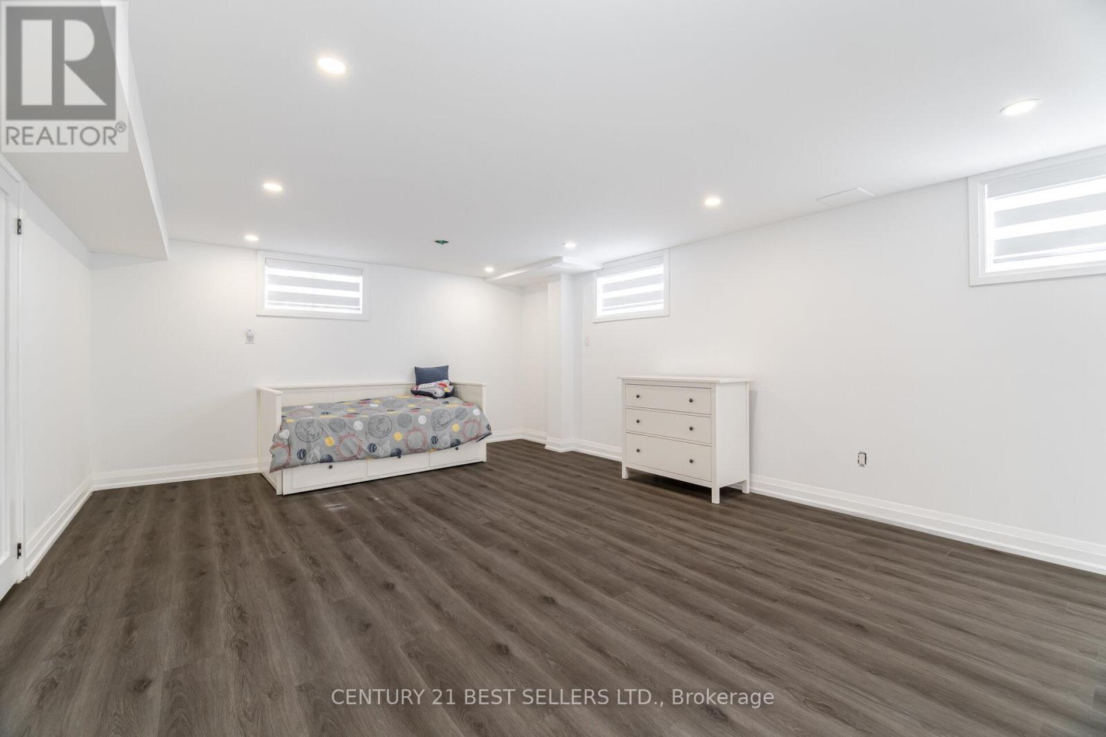 3446 Governors Road, Hamilton, Ontario  L0R 1T0 - Photo 39 - X12378852