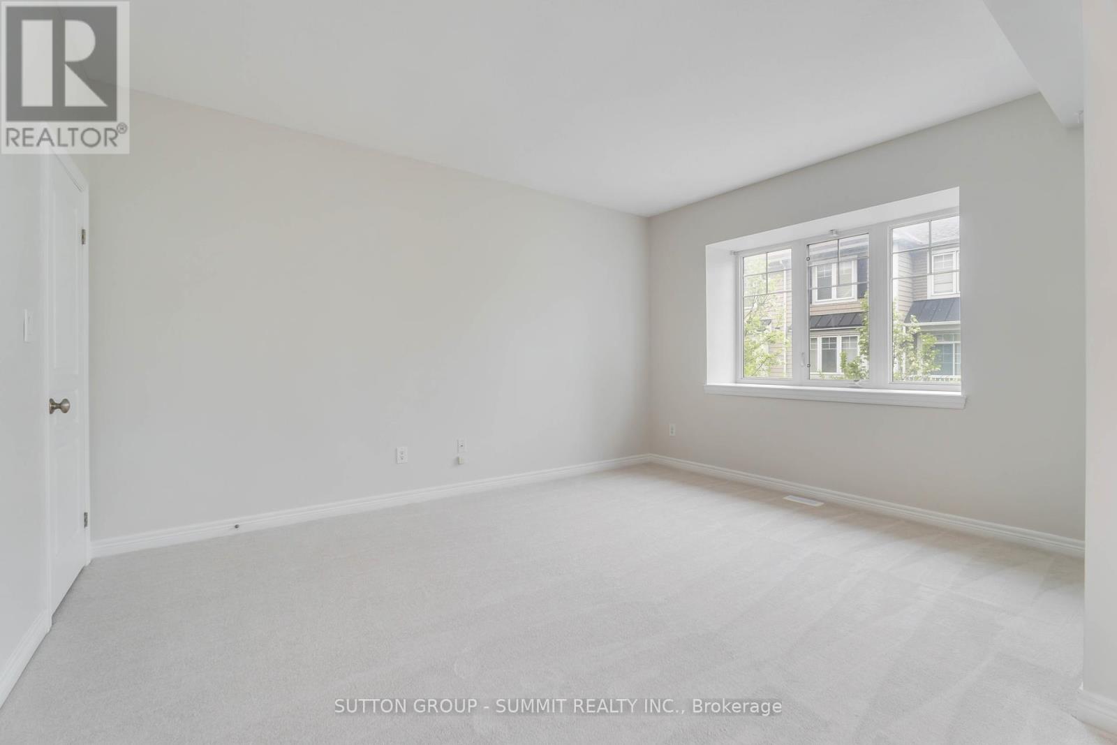 25 - 337 Beach Boulevard, Hamilton (Hamilton Beach), Ontario  L8H 6W4 - Photo 16 - X12378857