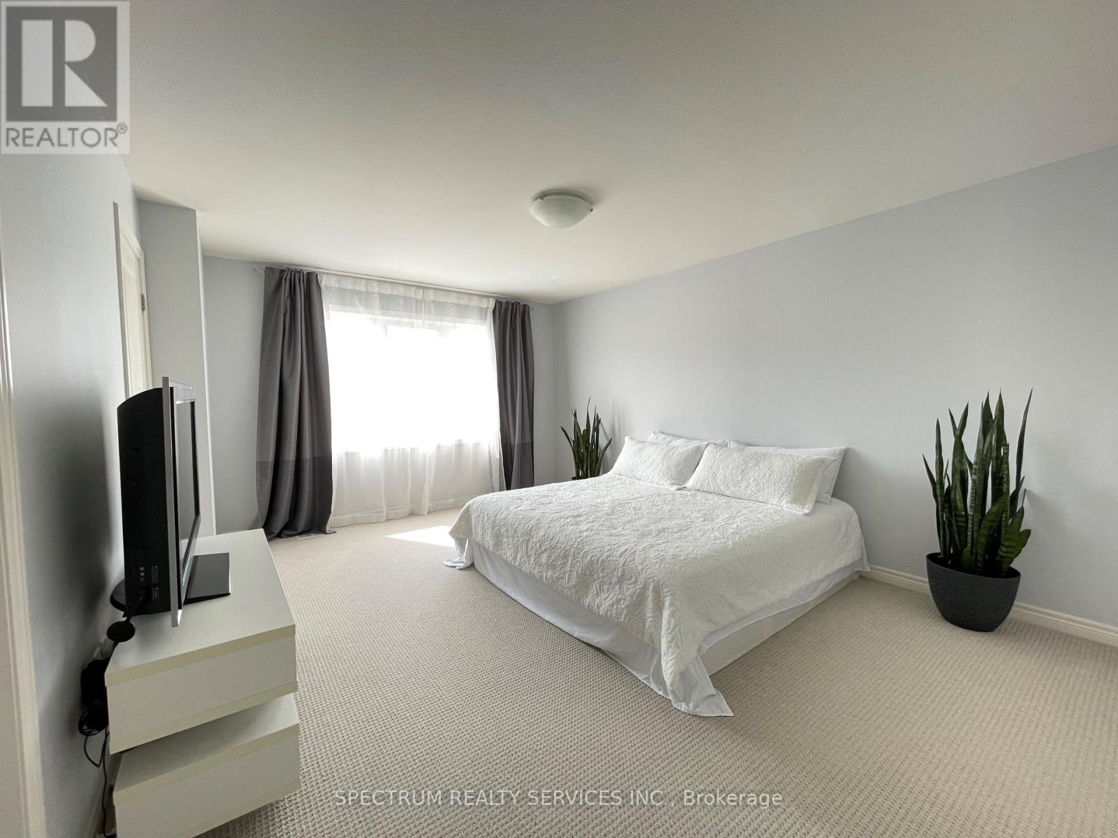 8009 Cole Court, Niagara Falls, Ontario  L2G 0H8 - Photo 13 - X12378888