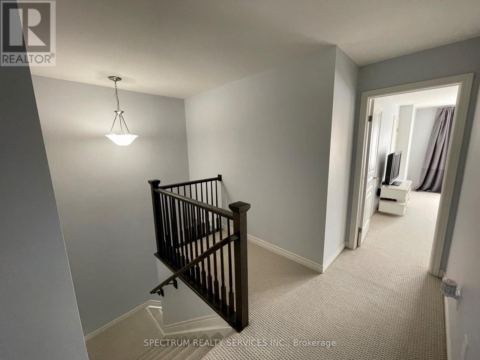 8009 Cole Court, Niagara Falls, Ontario  L2G 0H8 - Photo 18 - X12378888