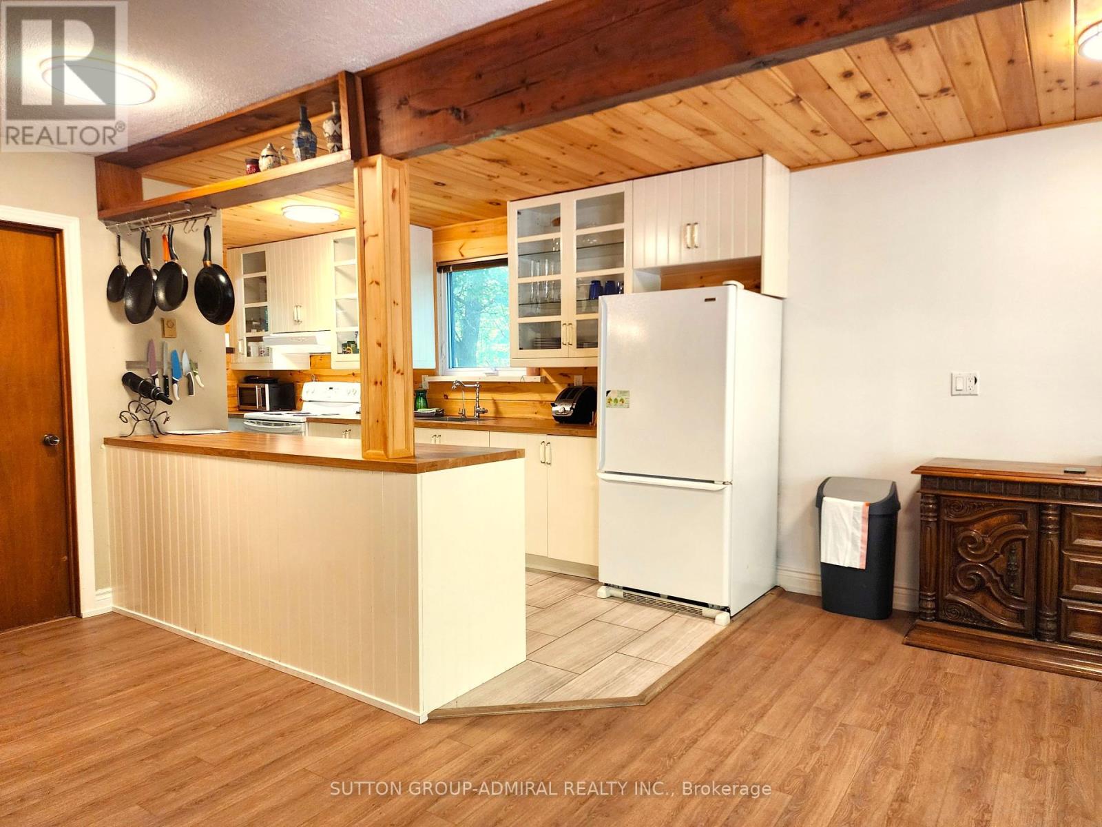 525 Waltonian Drive, Nipissing, Ontario  P0H 1H0 - Photo 3 - X12378927