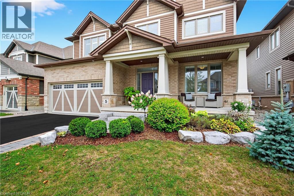 Property at 5 GATEWAY Avenue image 2