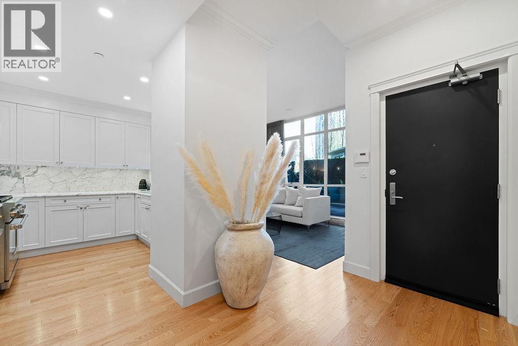 471 Beach Crescent, Vancouver, British Columbia  V6Z 3B9 - Photo 20 - R3043173