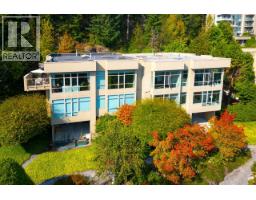 3178 DEER RIDGE DRIVE, West Vancouver, British Columbia
