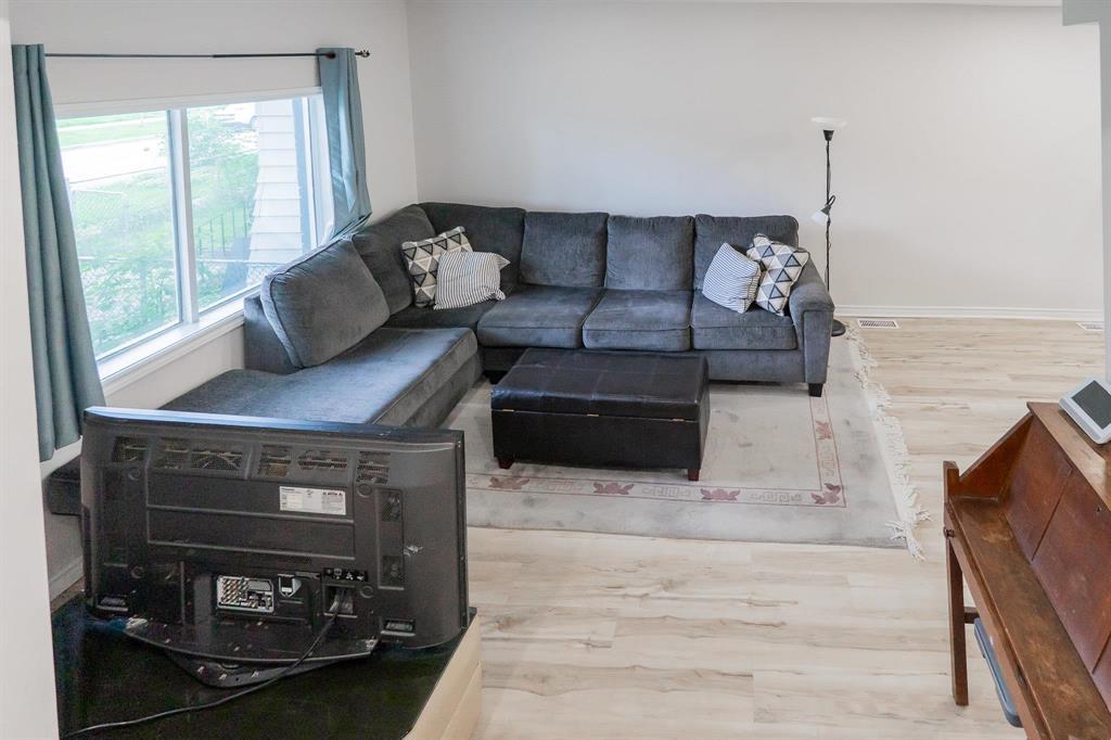 861 Lipton Street, Winnipeg, Manitoba  R3E 2L4 - Photo 10 - 202521151