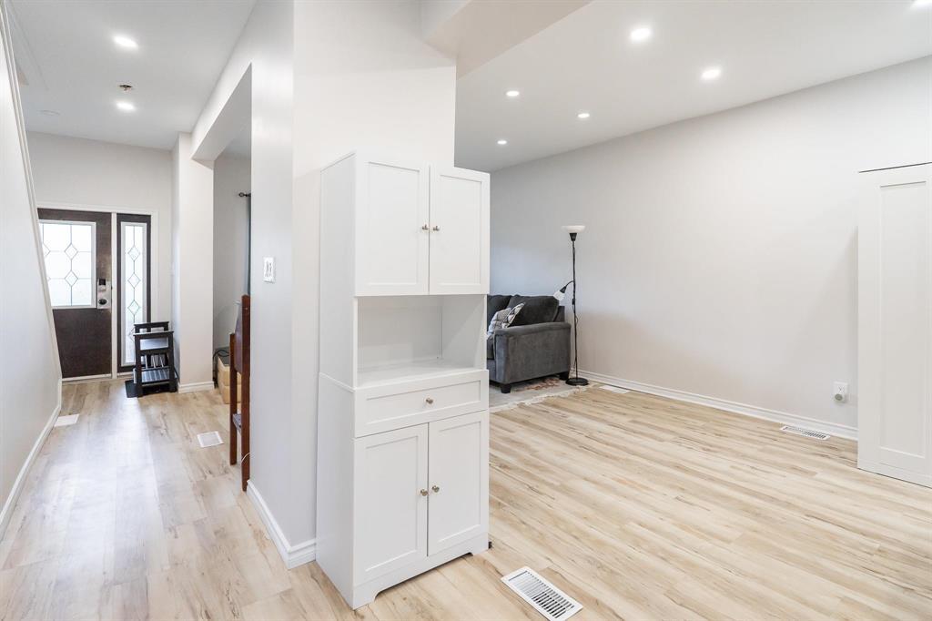 861 Lipton Street, Winnipeg, Manitoba  R3E 2L4 - Photo 14 - 202521151