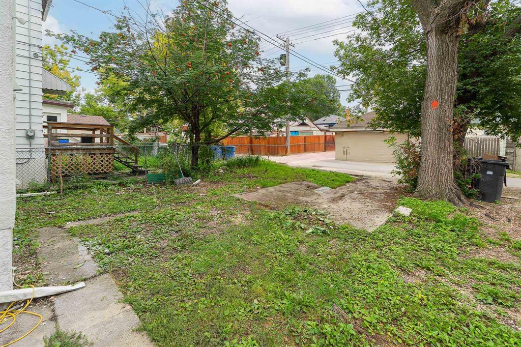 861 Lipton Street, Winnipeg, Manitoba  R3E 2L4 - Photo 40 - 202521151