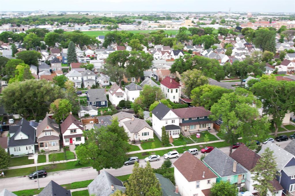 861 Lipton Street, Winnipeg, Manitoba  R3E 2L4 - Photo 43 - 202521151