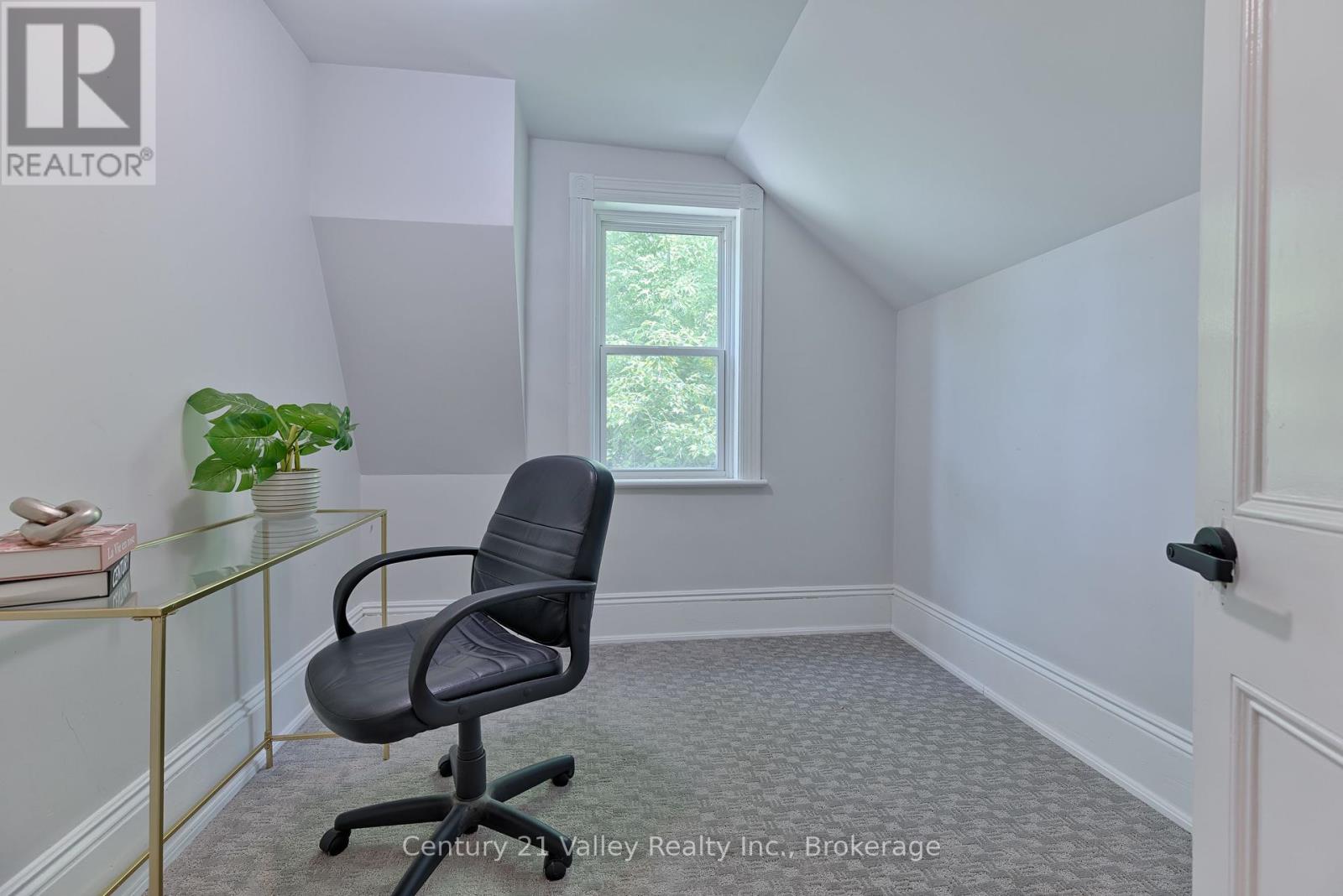 199 Bonnechere Street W, Bonnechere Valley, Ontario  K0J 1T0 - Photo 28 - X12282224