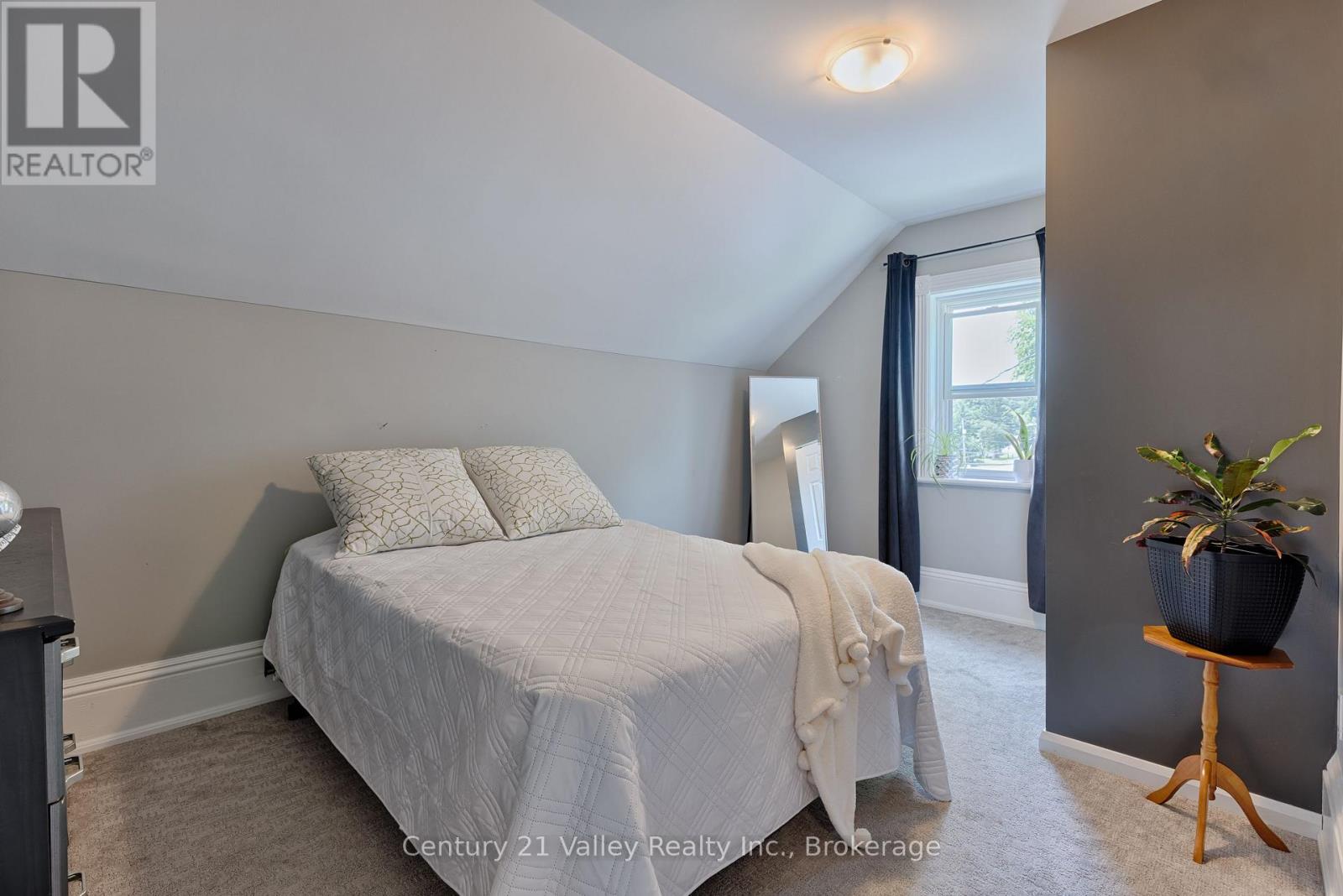 199 Bonnechere Street W, Bonnechere Valley, Ontario  K0J 1T0 - Photo 26 - X12282224