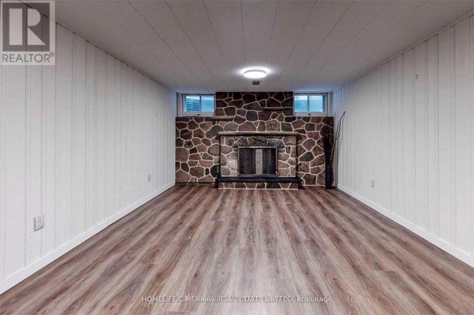 215 Grandview Avenue, Markham, Ontario  L3T 1J3 - Photo 37 - N12366876
