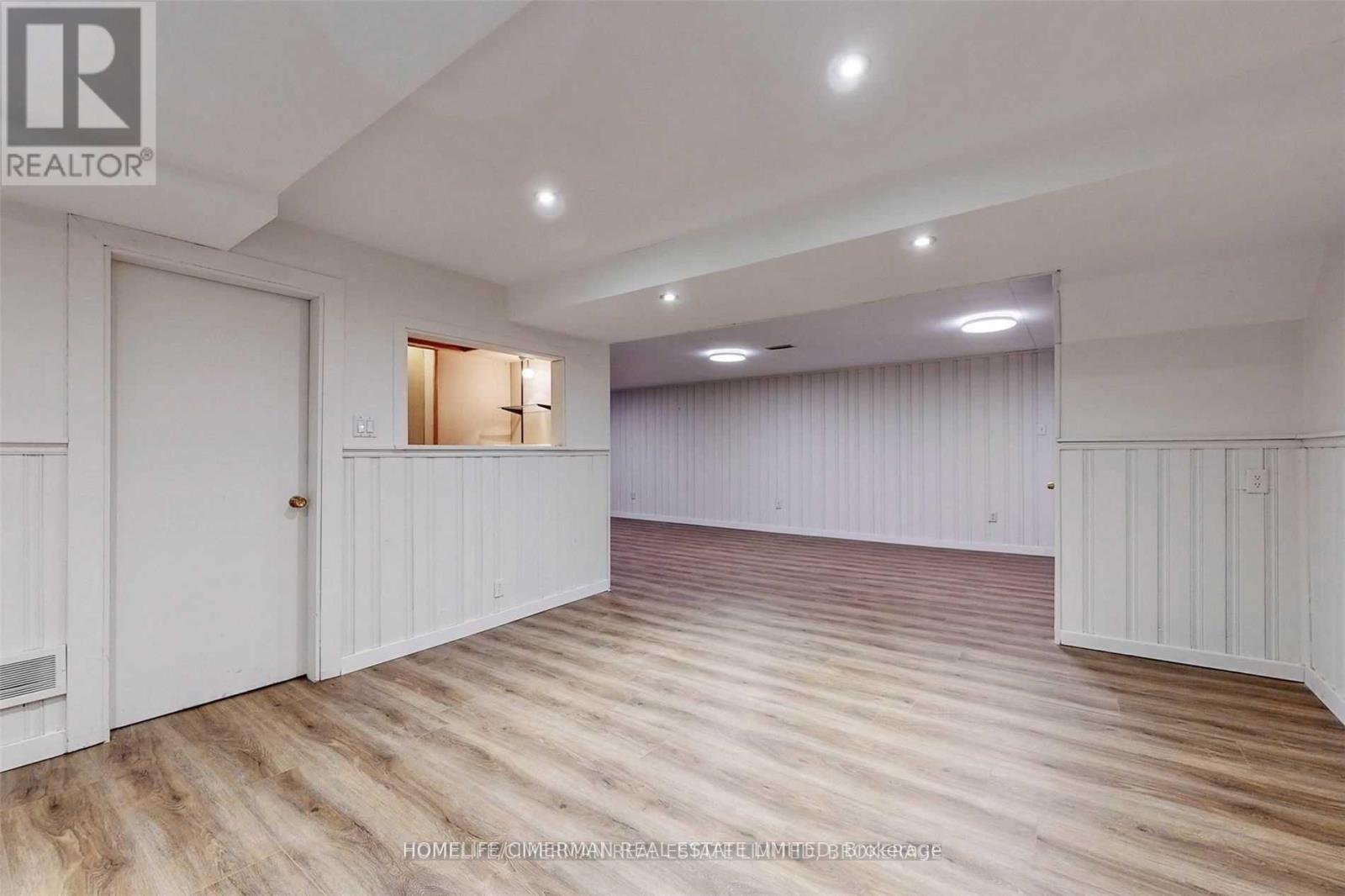 215 Grandview Avenue, Markham, Ontario  L3T 1J3 - Photo 34 - N12366876
