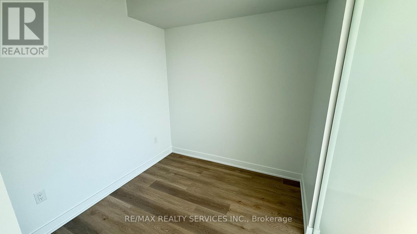720 - 3009 Novar Road, Mississauga, Ontario  L5B 1H7 - Photo 23 - W12378799