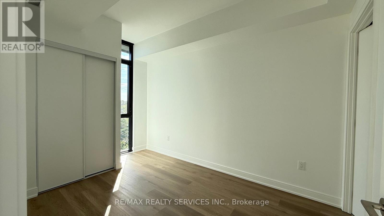 720 - 3009 Novar Road, Mississauga, Ontario  L5B 1H7 - Photo 21 - W12378799