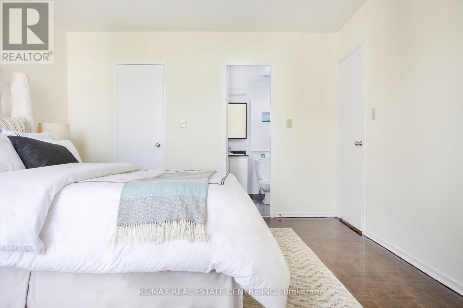 1015 - 50 Graydon Hall Drive, Toronto, Ontario  M3A 3A5 - Photo 16 - C12378986