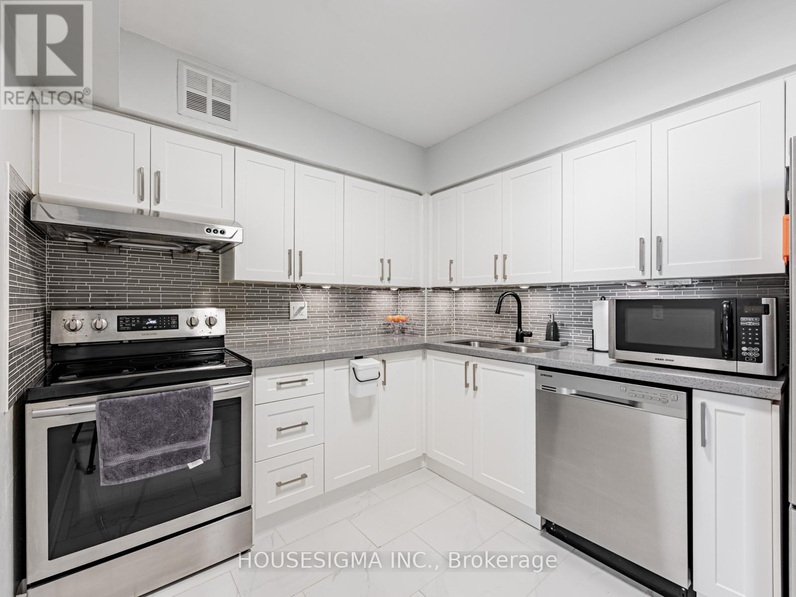 703 - 39 Kimbercroft Court, Toronto, Ontario  M1S 5B5 - Photo 5 - E12378958