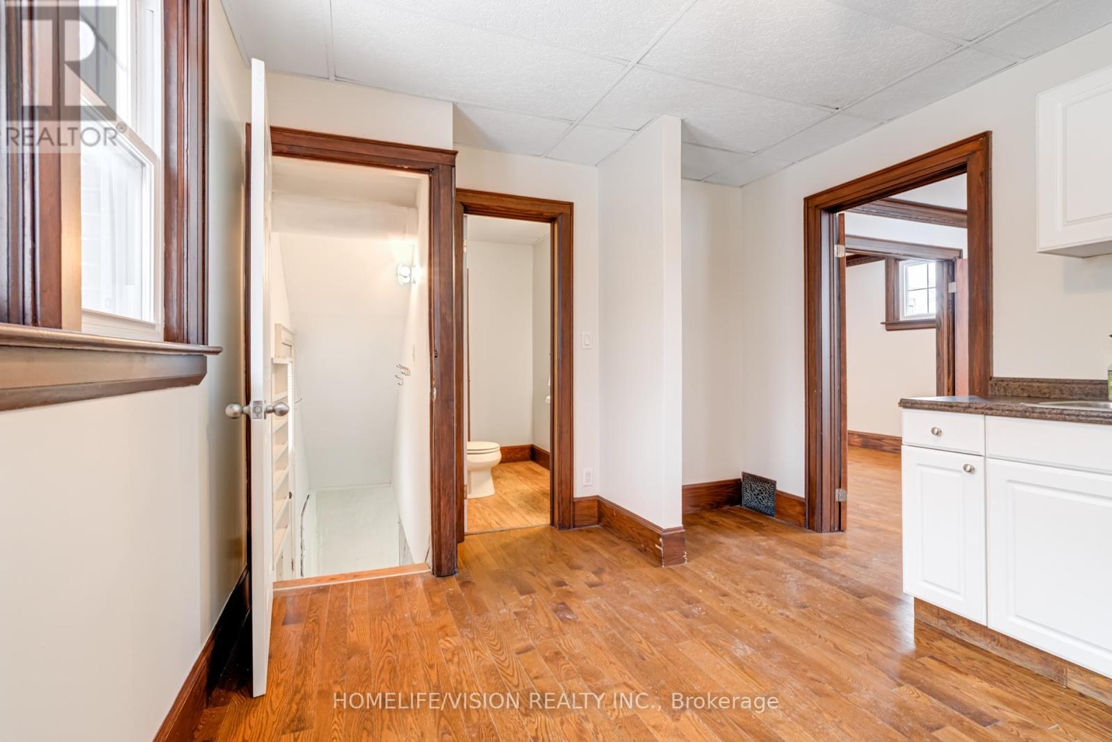 123 Mary Street E, Whitby (Downtown Whitby), Ontario  L1N 2P3 - Photo 15 - E12378995