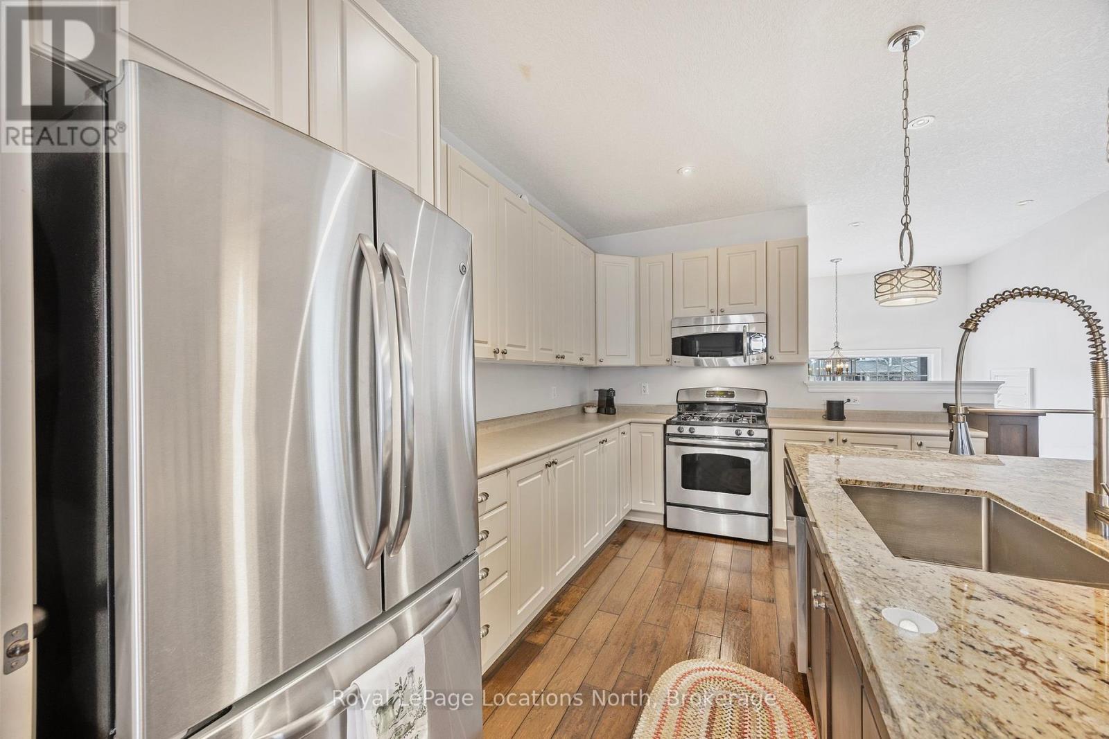 20 Dance Street, Collingwood, Ontario  L9Y 0H4 - Photo 9 - S12379043