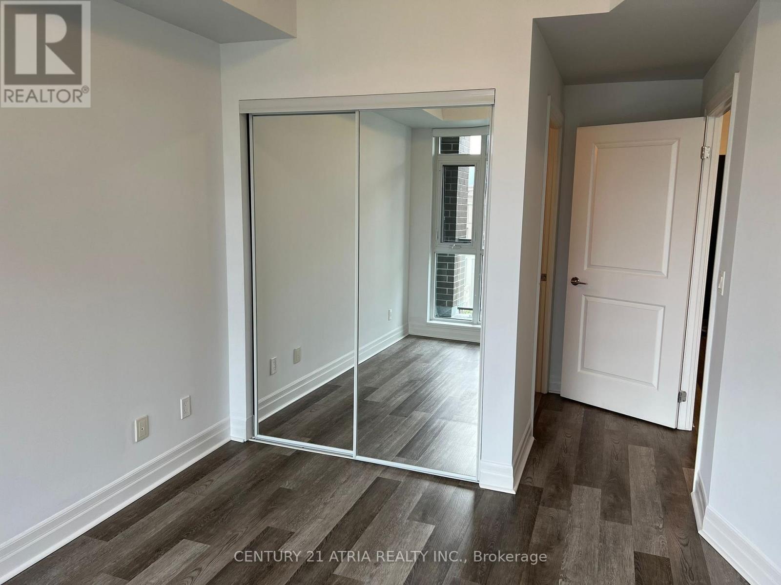 403 - 8110 Birchmount Road, Markham, Ontario  L6G 0E3 - Photo 6 - N12378983