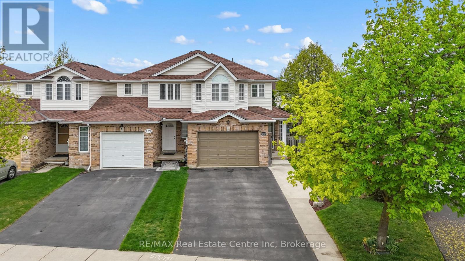 Property at 137 GOSLING GARDENS image 2