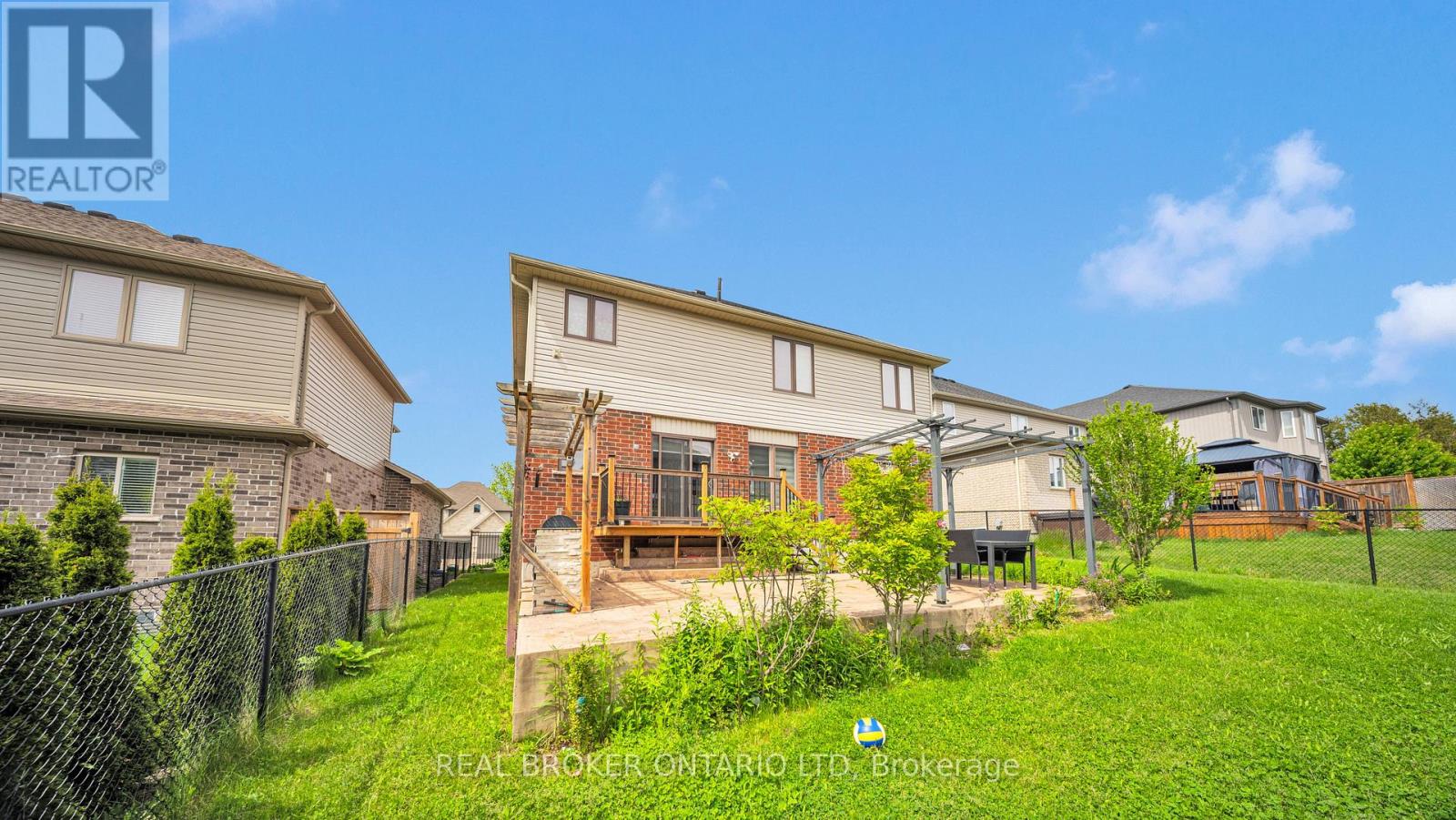 2803 Sheffield Place, London South (South U), Ontario  N6M 0E5 - Photo 33 - X12379044