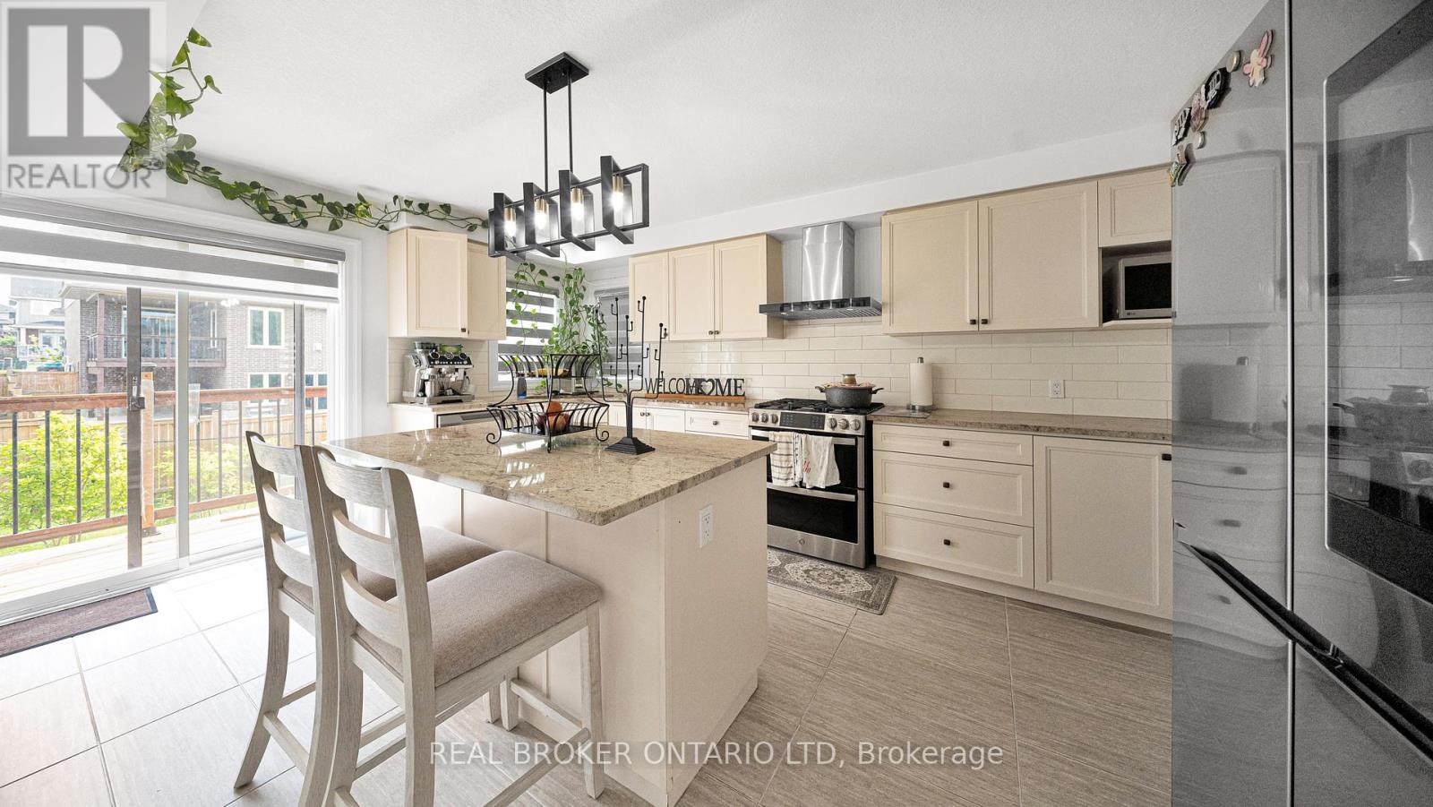 2803 Sheffield Place, London South (South U), Ontario  N6M 0E5 - Photo 6 - X12379044