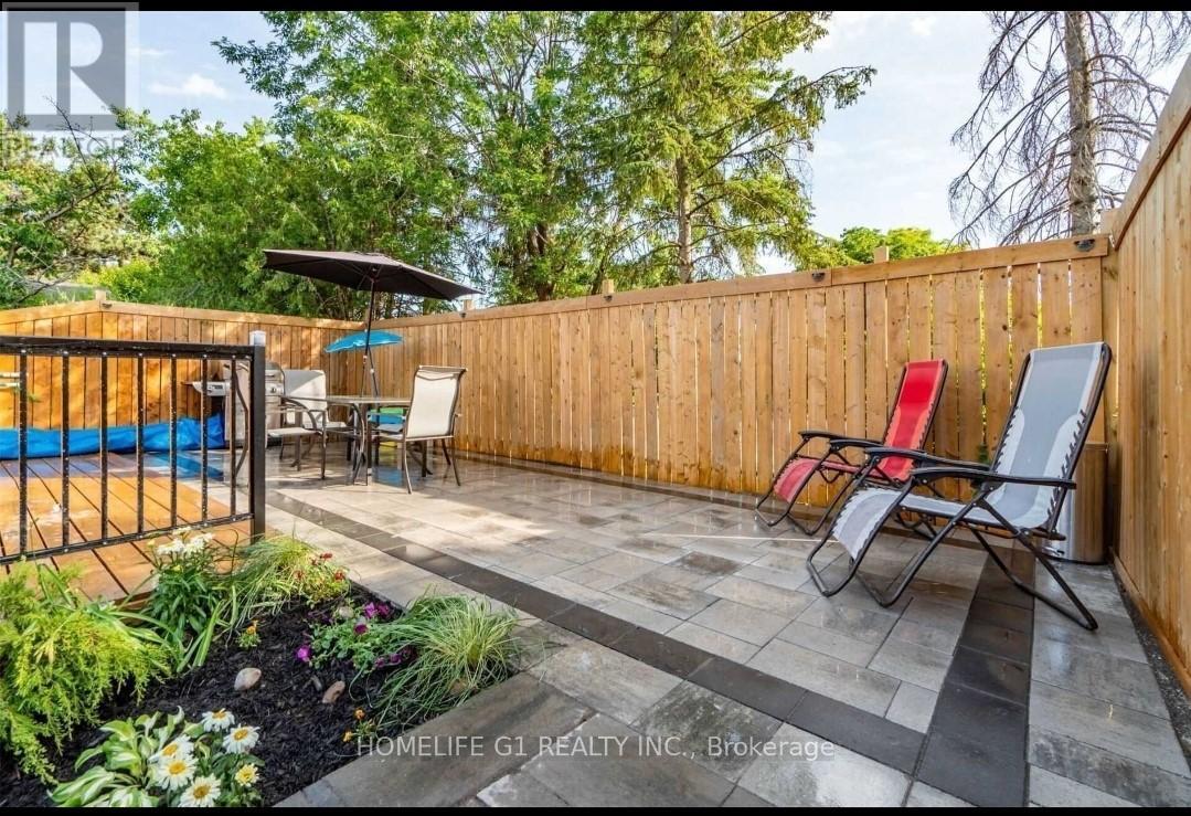 3198 Anderson Crescent, Mississauga, Ontario  L5N 2Y5 - Photo 17 - W12378964