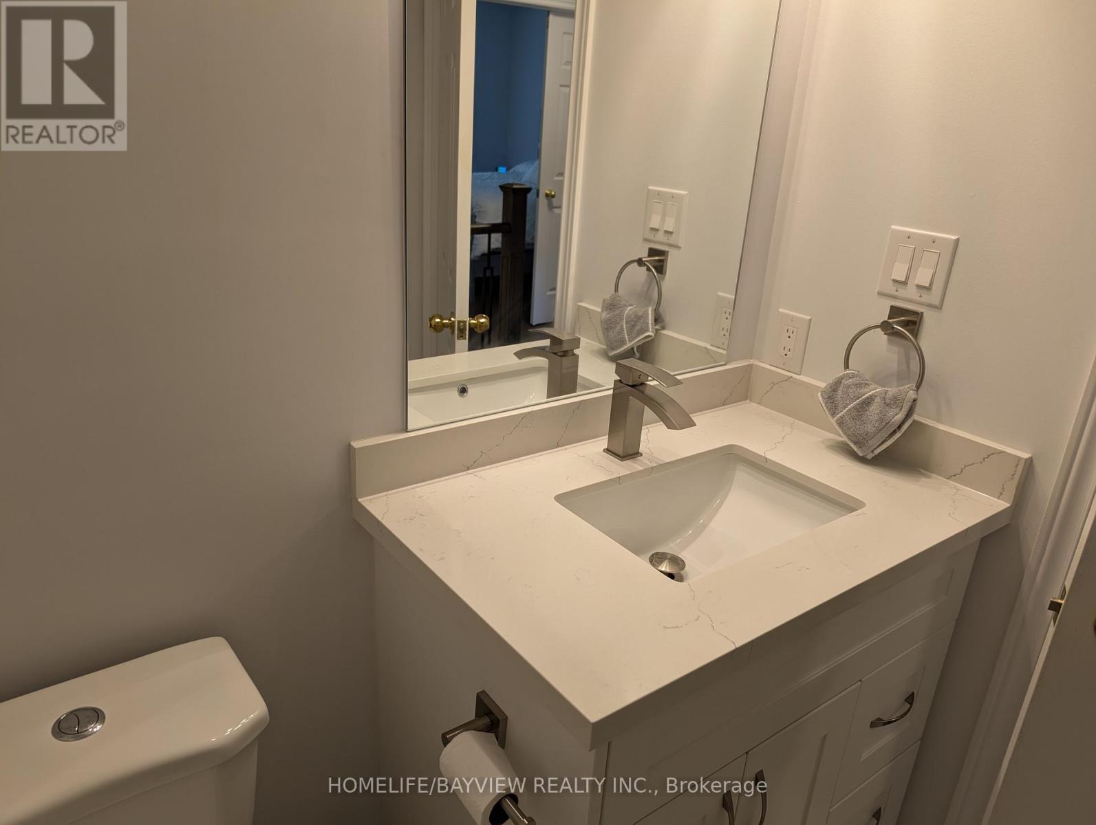 32 Devonsleigh Drive, Brampton (Fletcher's Meadow), Ontario  L7A 3S3 - Photo 25 - W12378972