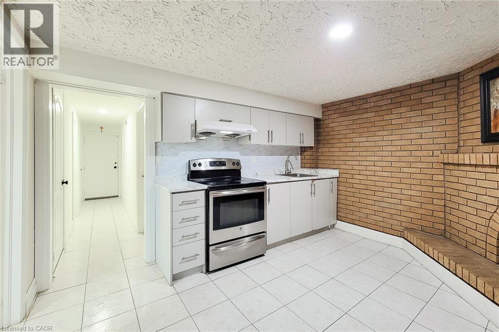 12 Maitland Avenue Unit# Basement, Hamilton, Ontario  L9A 3J3 - Photo 11 - 40765431