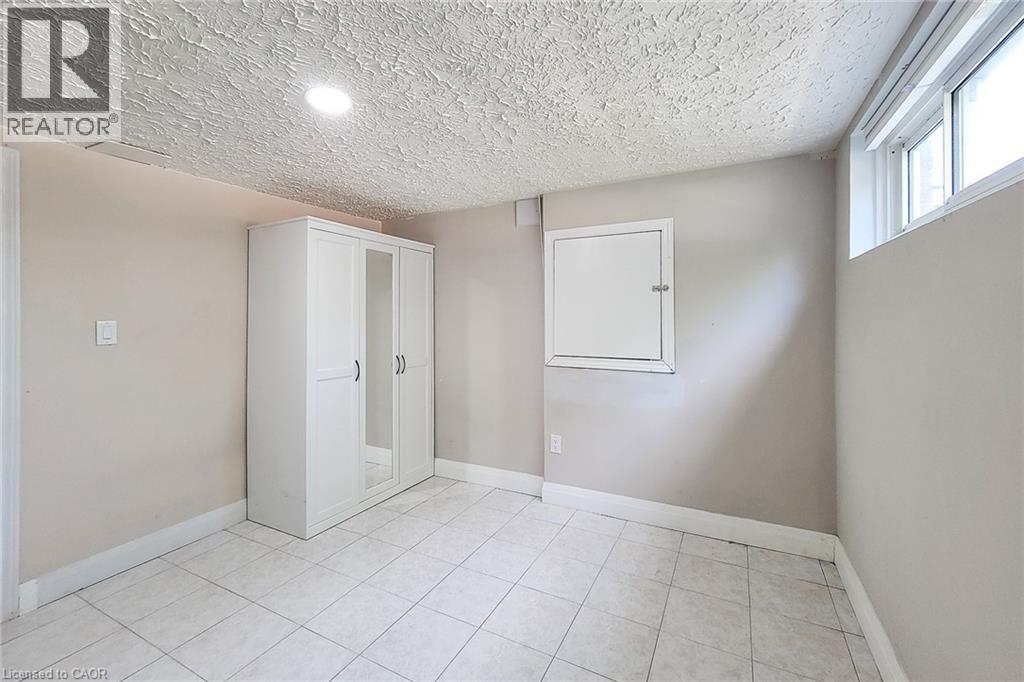12 Maitland Avenue Unit# Basement, Hamilton, Ontario  L9A 3J3 - Photo 18 - 40765431