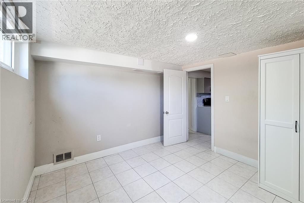 12 Maitland Avenue Unit# Basement, Hamilton, Ontario  L9A 3J3 - Photo 19 - 40765431